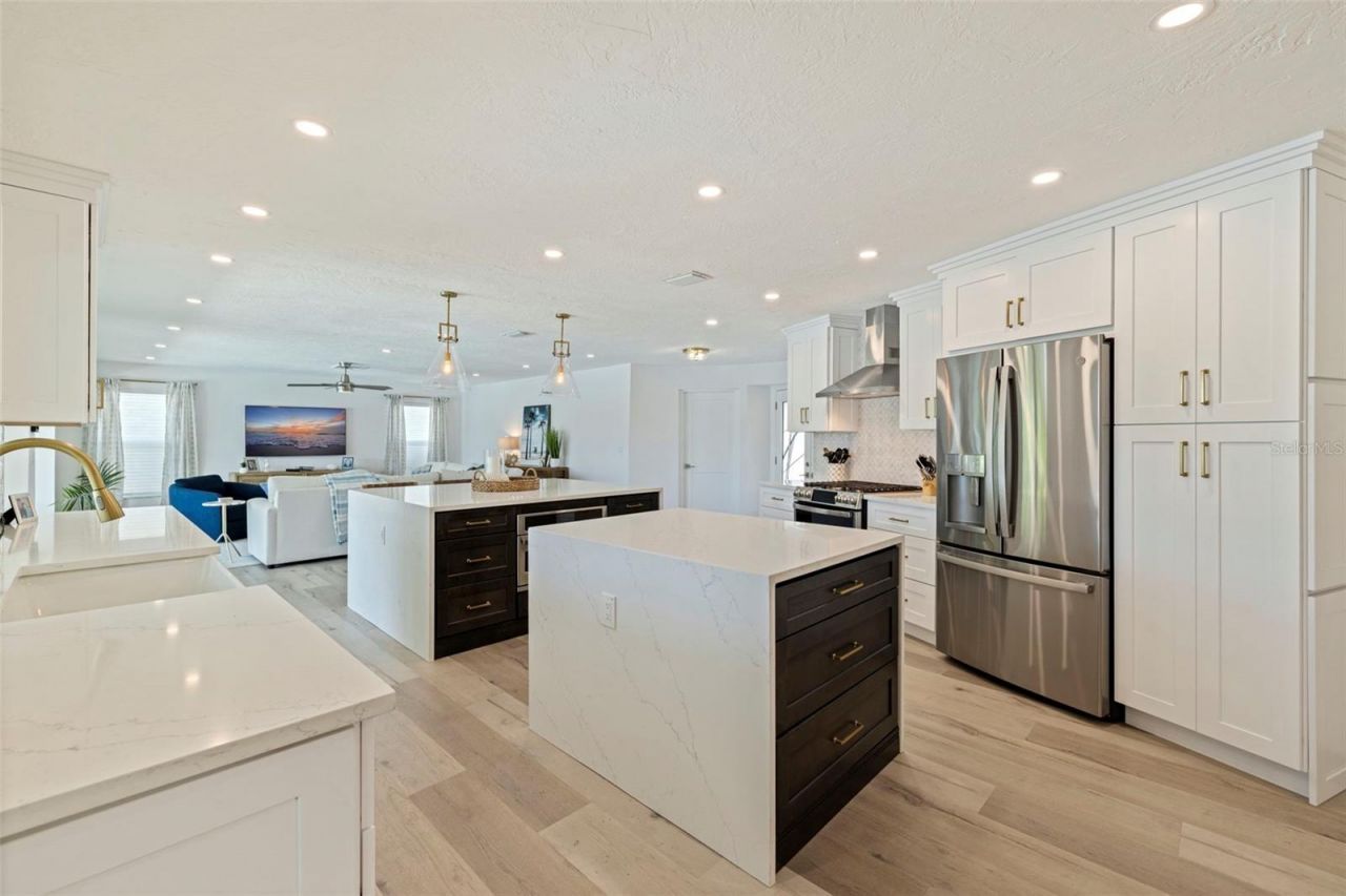 1971 Massachusetts Avenue Ne, Saint Petersburg, FL 33703 Photo