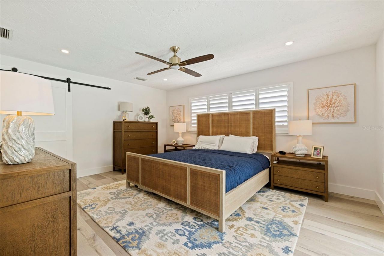 1971 Massachusetts Avenue Ne, Saint Petersburg, FL 33703 Photo