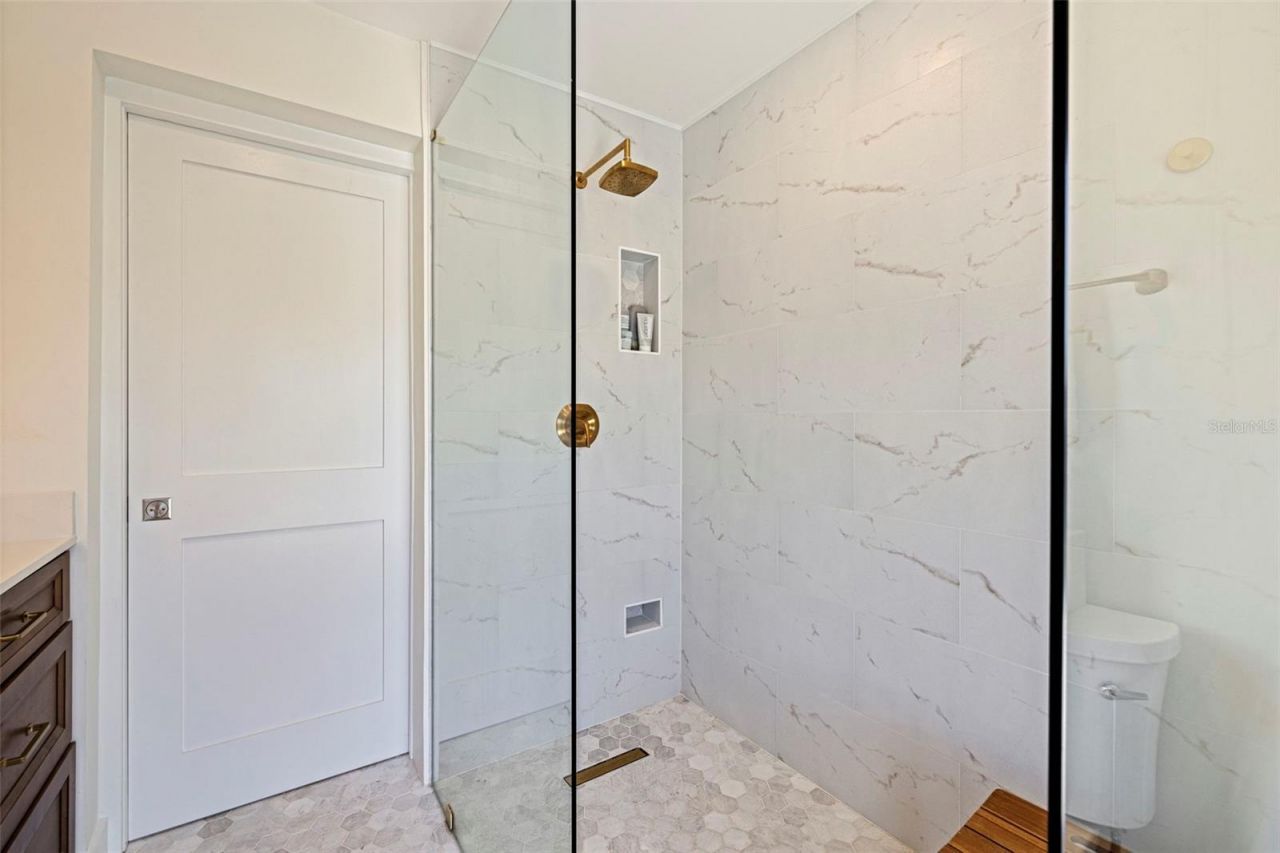 1971 Massachusetts Avenue Ne, Saint Petersburg, FL 33703 Photo