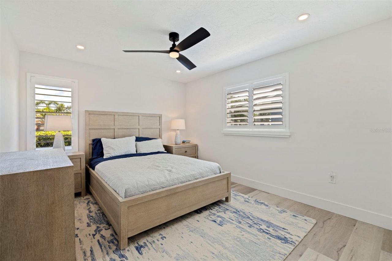 1971 Massachusetts Avenue Ne, Saint Petersburg, FL 33703 Photo