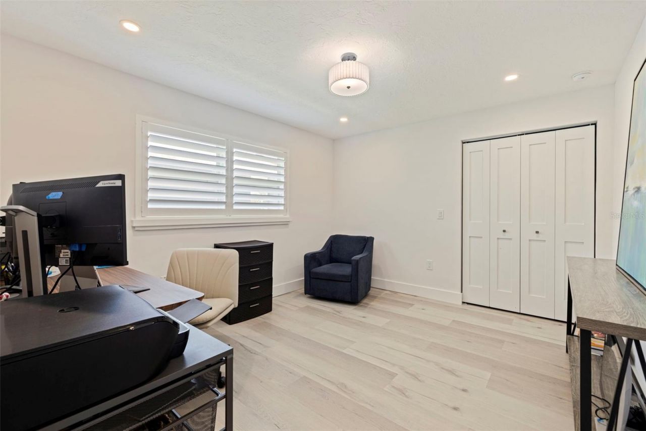 1971 Massachusetts Avenue Ne, Saint Petersburg, FL 33703 Photo