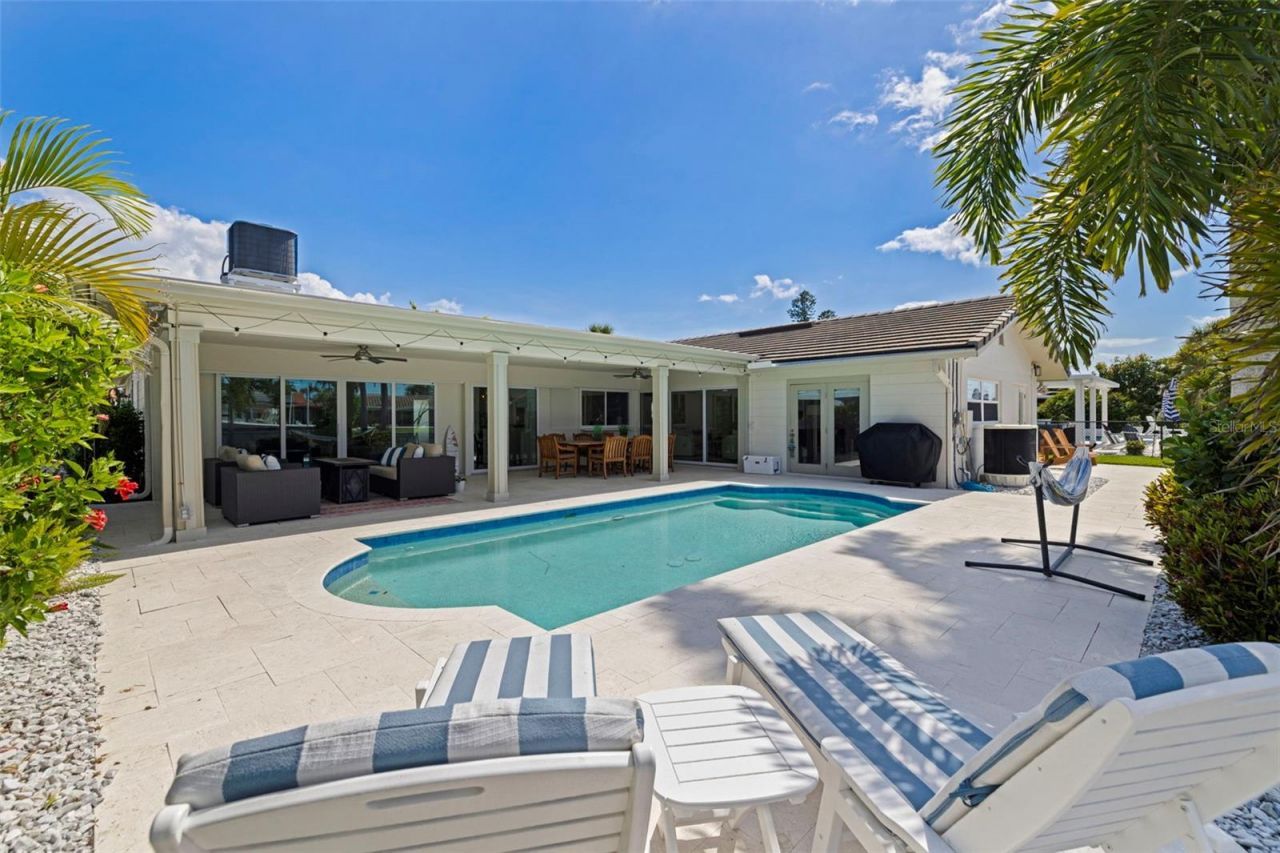 1971 Massachusetts Avenue Ne, Saint Petersburg, FL 33703 Photo