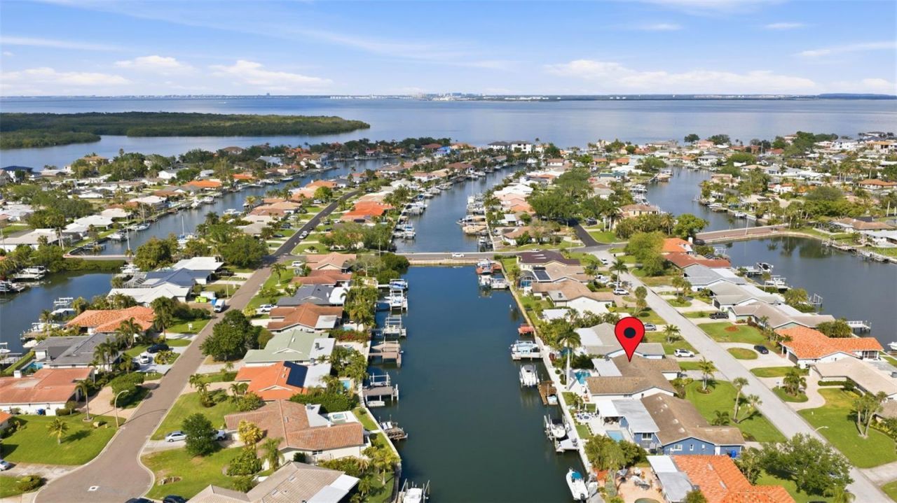 1971 Massachusetts Avenue Ne, Saint Petersburg, FL 33703 Photo