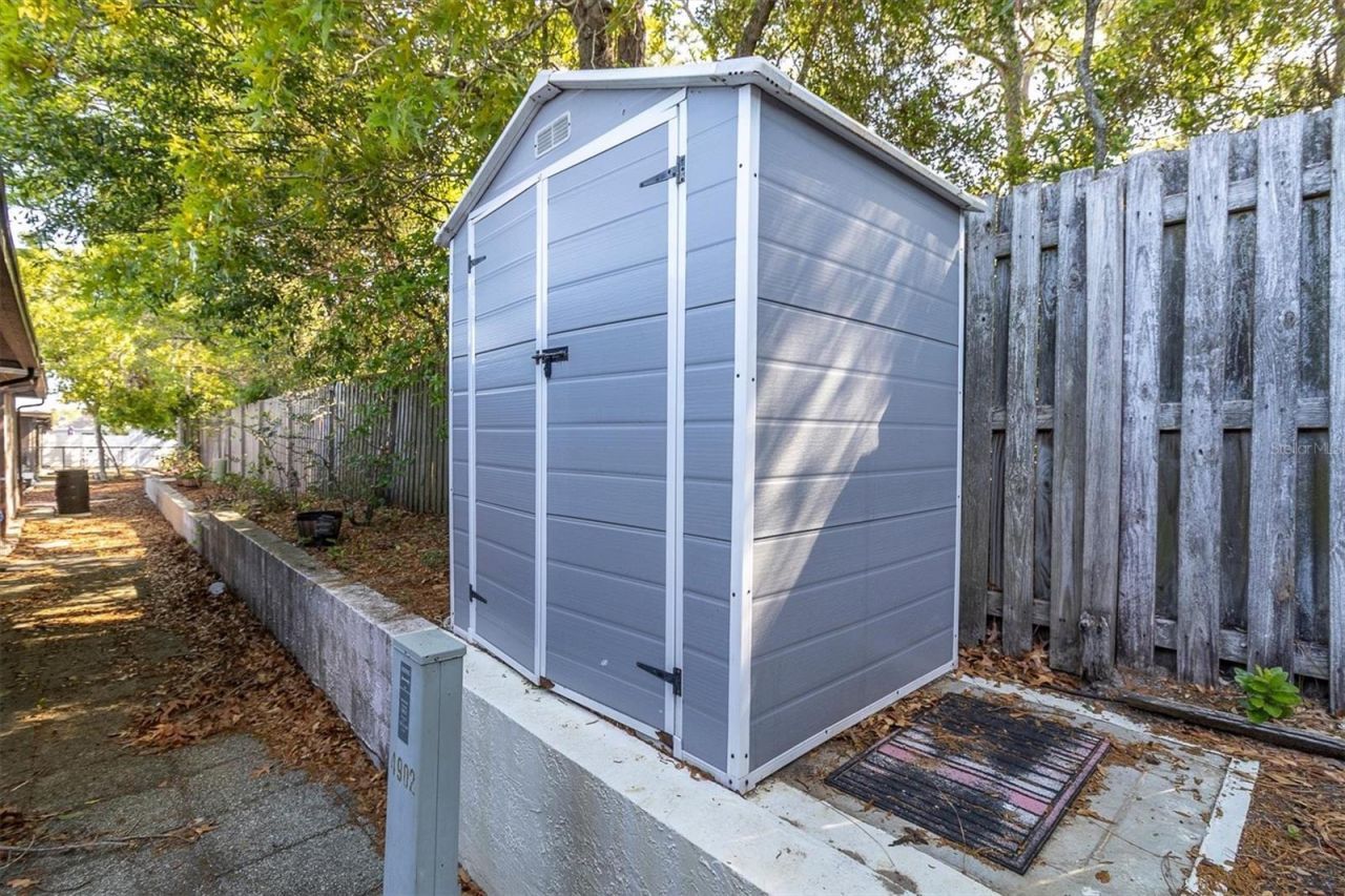 2216 Oak Wind Drive, Holiday, FL 34691 Photo