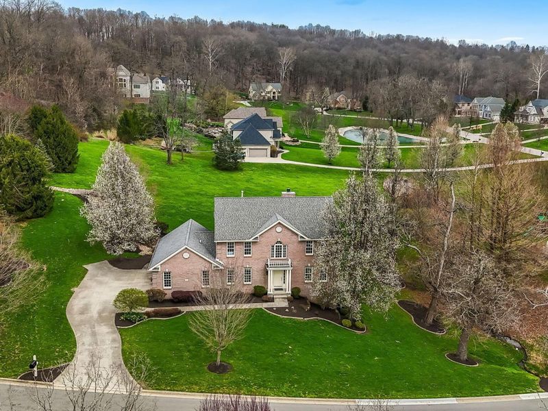 114 Merywen Circle, Granville, OH 43023 Photo 2