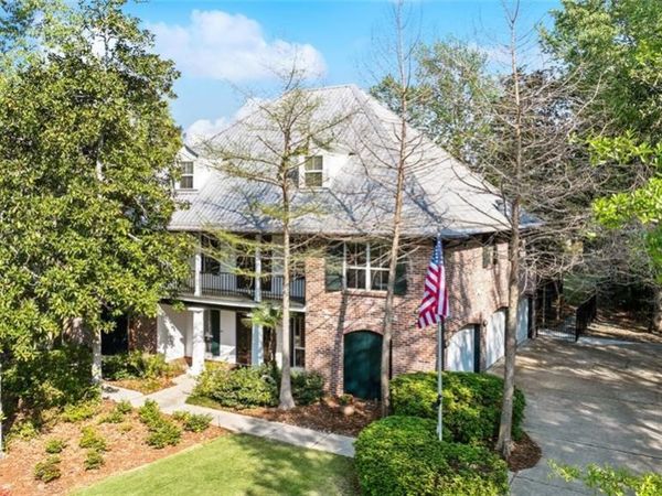 480 E CHASE Court, Mandeville, LA 70448