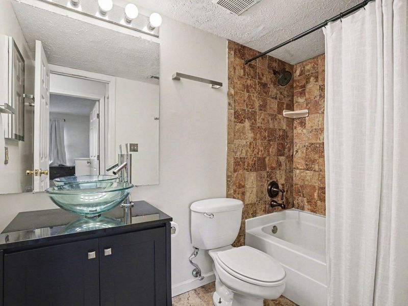 5 Highland Meadows Drive, Unit 8, Highland Heights, KY 41076 Photo 14