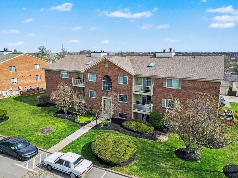 5 Highland Meadows Drive, Unit 8, Highland Heights, KY 41076 Photo 4