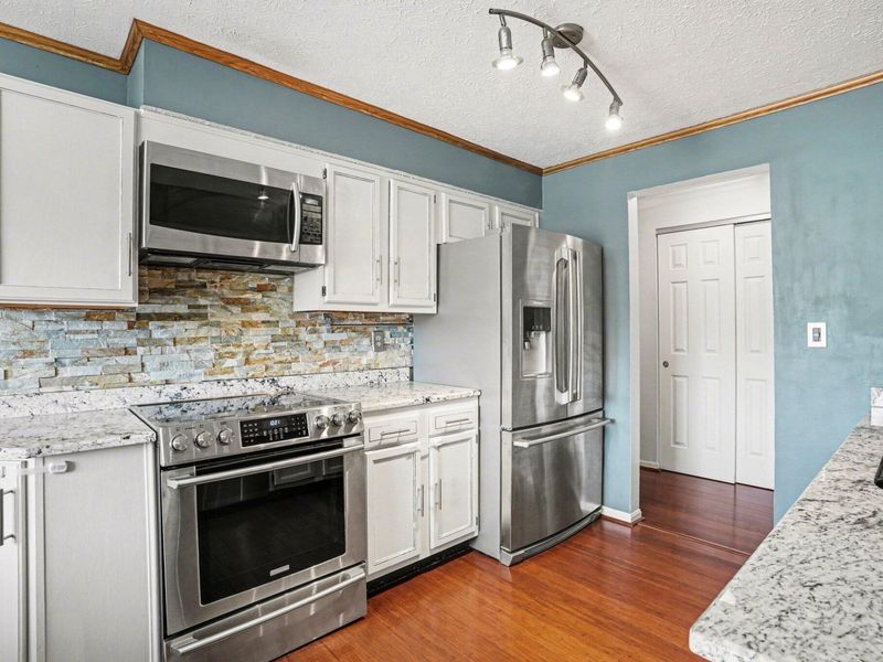 5 Highland Meadows Drive, Unit 8, Highland Heights, KY 41076 Photo 5