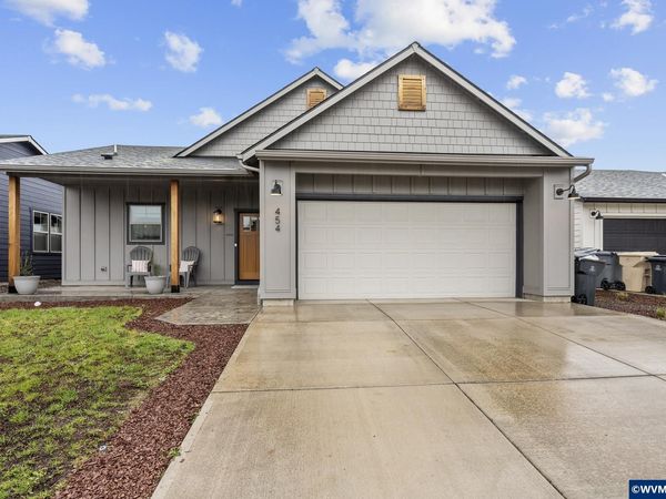 454 SW Rose Av, Dallas, OR 97338