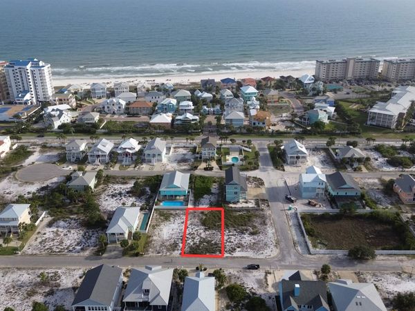 925 Nautilus Court, Pensacola, FL 32507