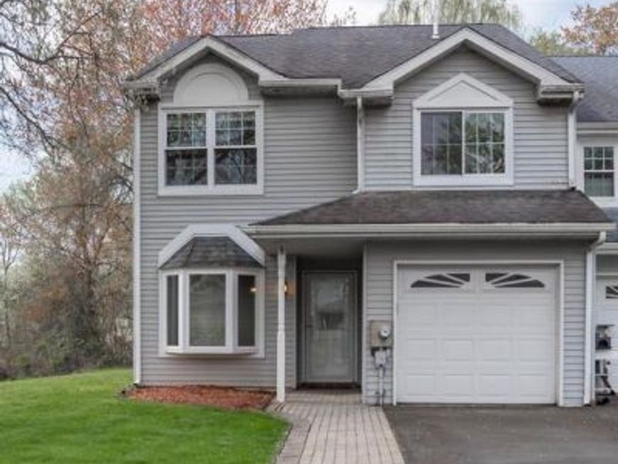 111 Sarahs Lane, Horsham, PA 19044 Main Photo