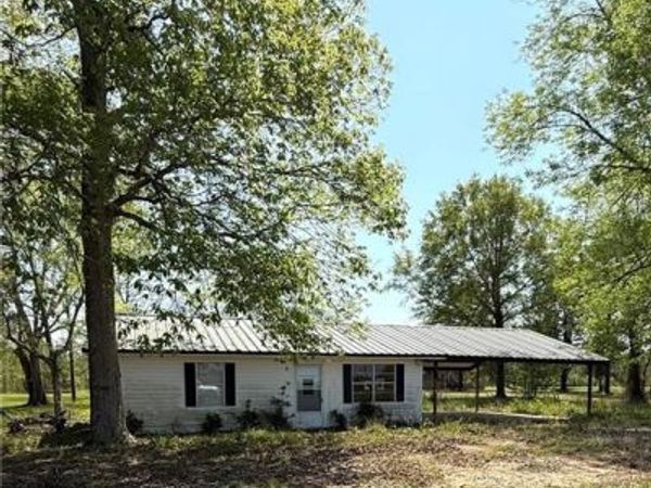 1921 BLOOD BEND Road, St Landry, LA 71367