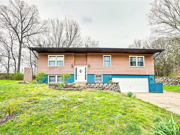 22 Gloria Drive, Union, MO 63084