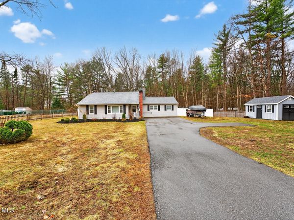 88 Jones Road, Saratoga Springs, NY 12866