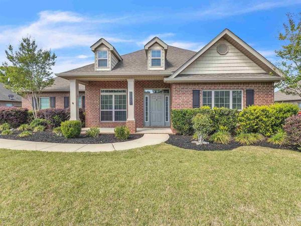 5865 W Cambridge Way, Pace, FL 32571