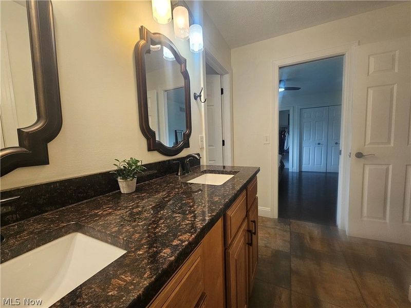 7640 Hopkins Road , Mentor, OH 44060 Photo 22