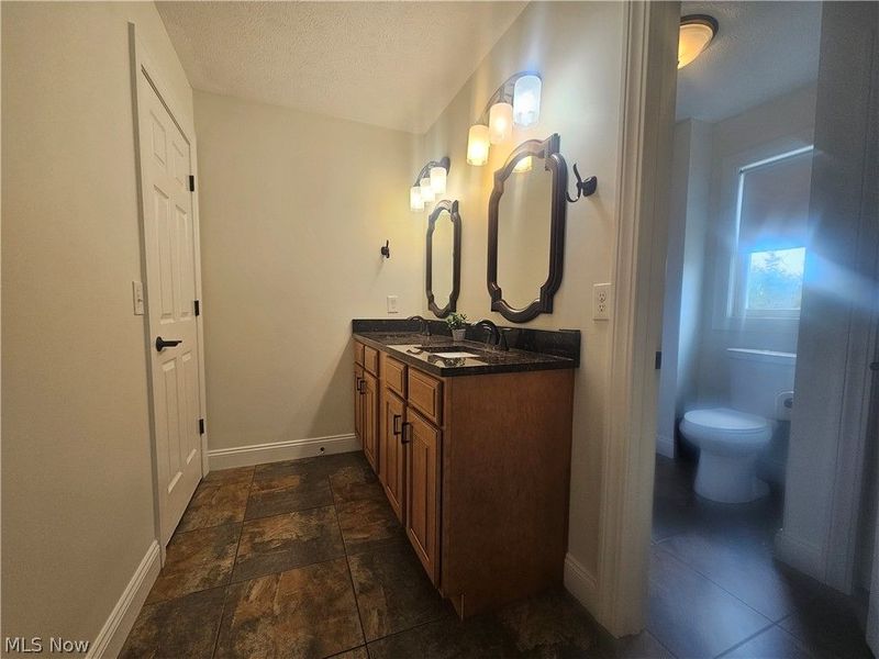 7640 Hopkins Road , Mentor, OH 44060 Photo 23