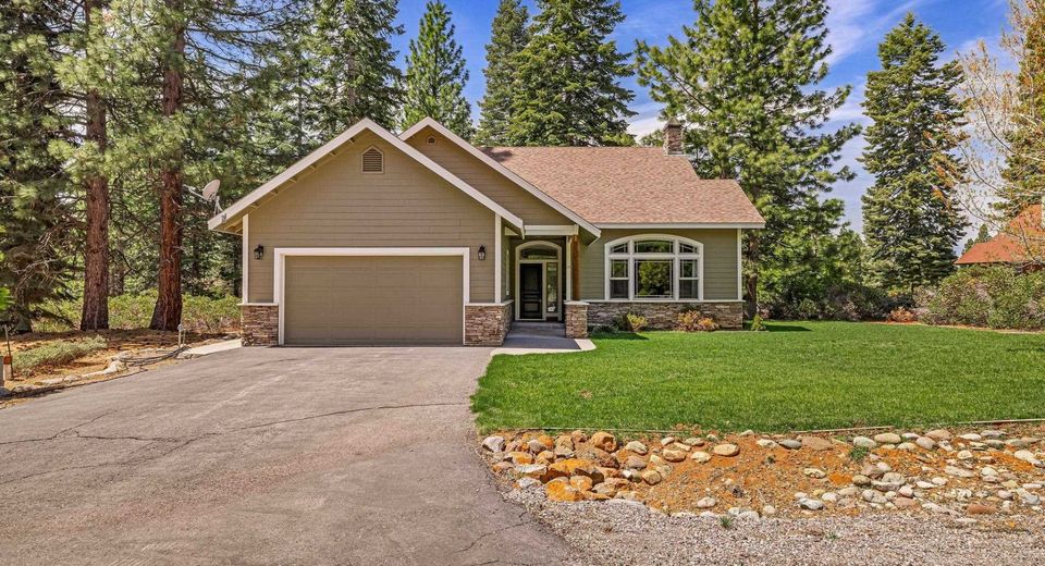 22 Highwood Circle, Lake Almanor, CA 96137 Photo