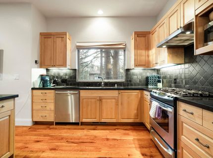 22 Highwood Circle, Lake Almanor, CA 96137 Photo