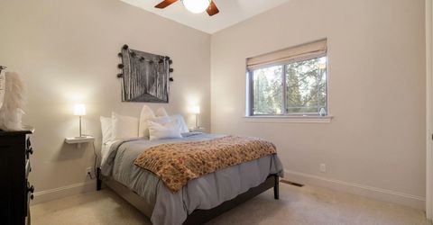 22 Highwood Circle, Lake Almanor, CA 96137 Photo