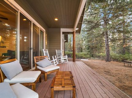 22 Highwood Circle, Lake Almanor, CA 96137 Photo