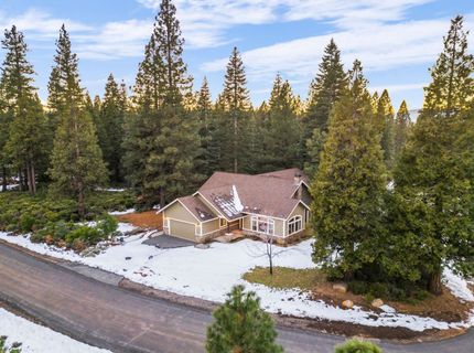 22 Highwood Circle, Lake Almanor, CA 96137 Photo