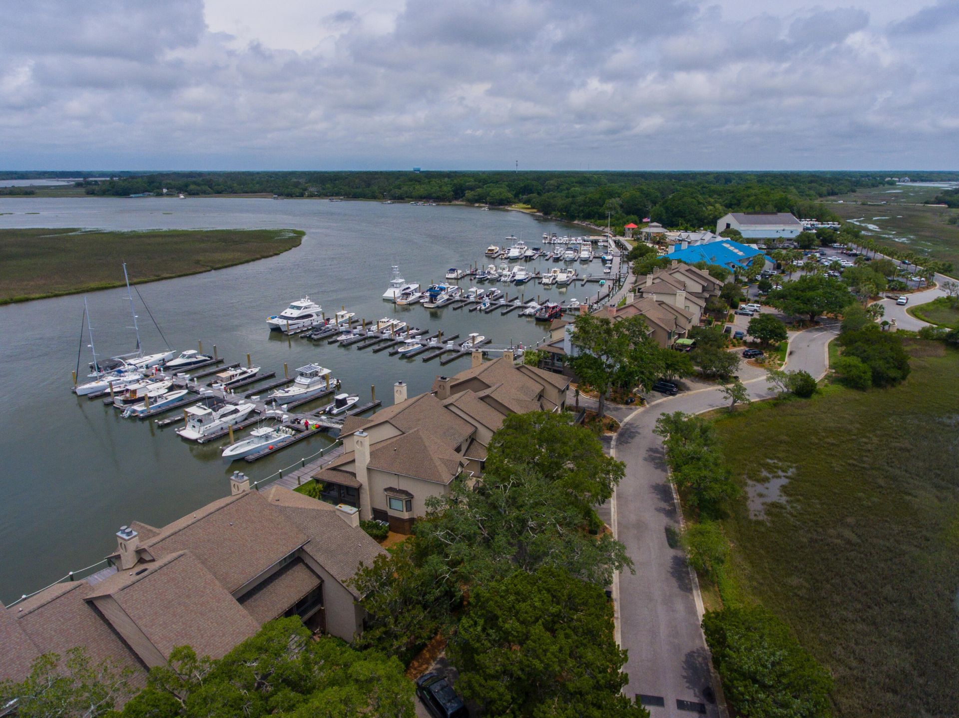 1919 Marsh Oak Lane Photo 40
