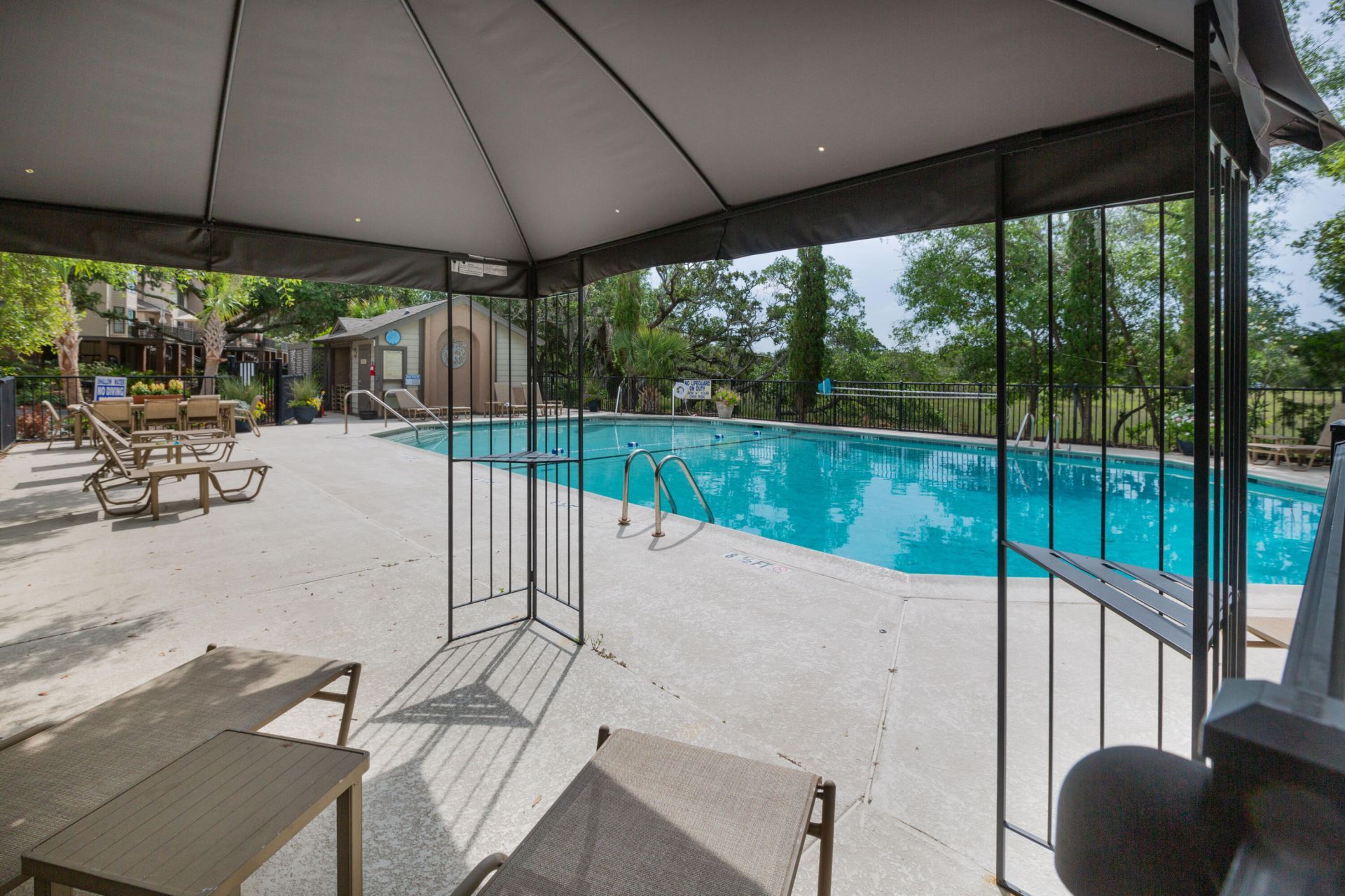 1919 Marsh Oak Lane Photo 45