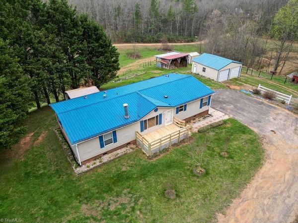 120 Ivy Green Lane, Lowgap, NC 27024