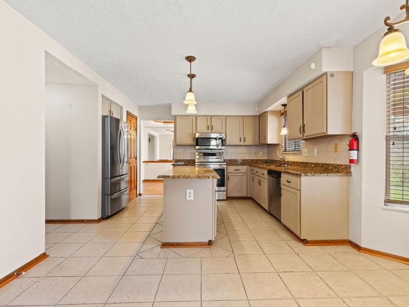 6248 Billington Drive , Columbus, OH 43213 Photo 24