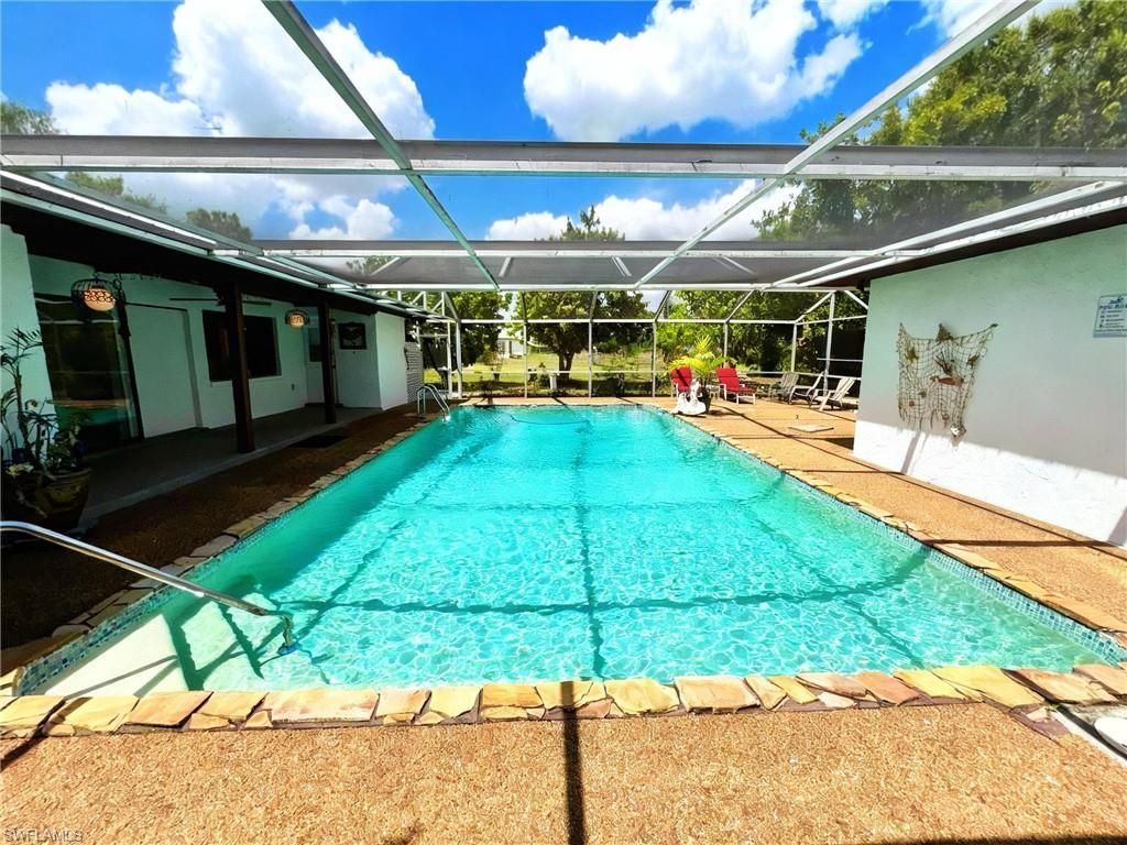 196 E Mariana Ave, North Fort Myers, FL 33917 Photo