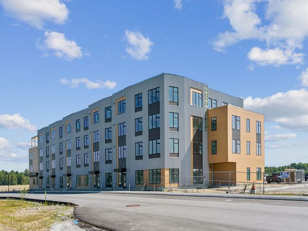 1 Cross Street, Unit 327, Scarborough, ME 04074