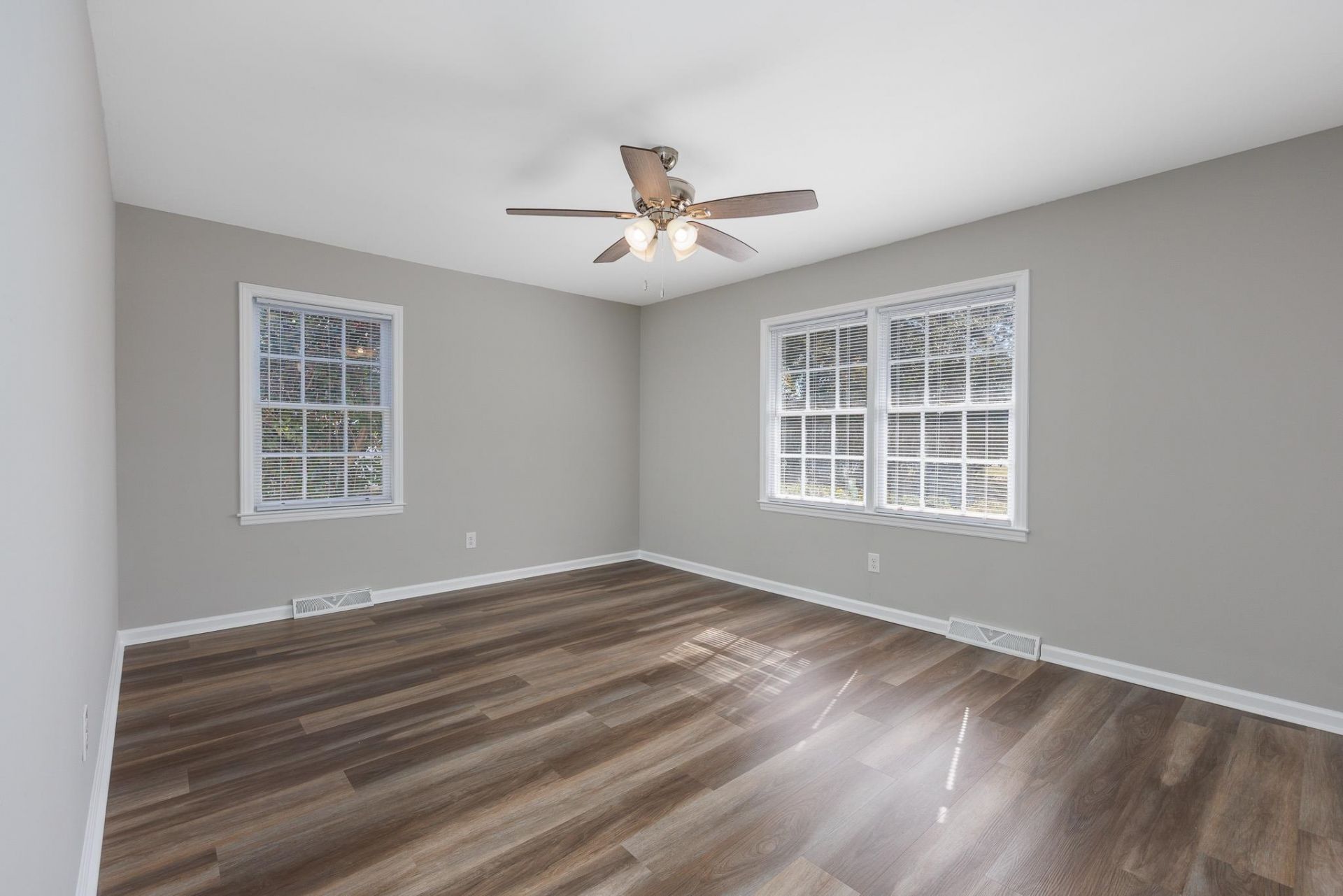 508 61st Ave. N Photo 24