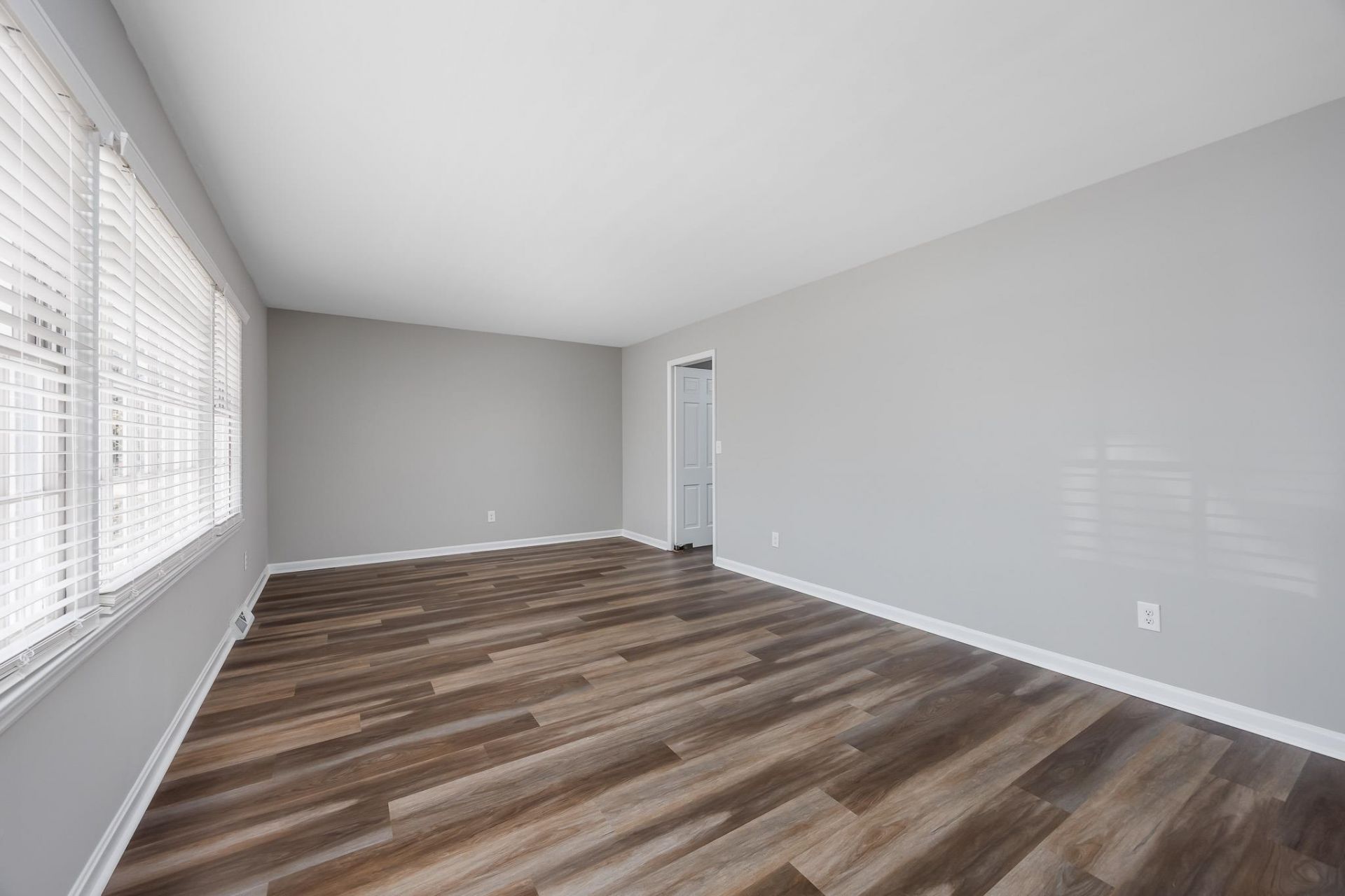 508 61st Ave. N Photo 6