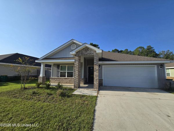 6451 Eastland Circle, Biloxi, MS 39532