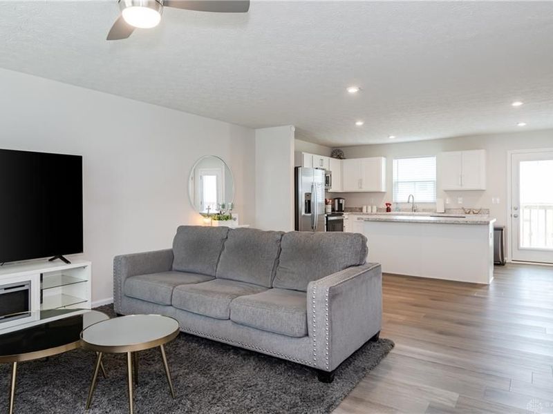 5966 Warm Springs Drive, Middletown, OH 45042 Photo 13