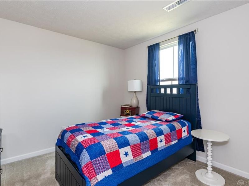 5966 Warm Springs Drive, Middletown, OH 45042 Photo 24