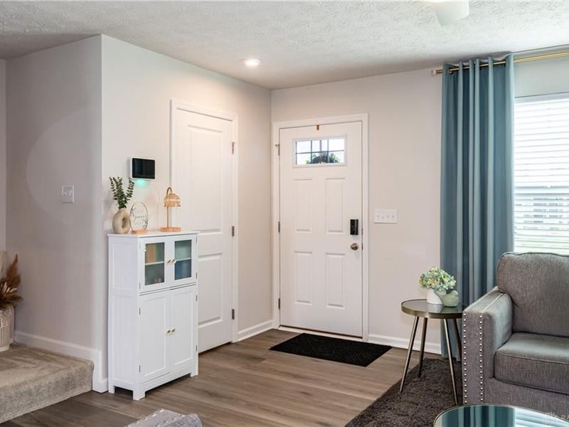 5966 Warm Springs Drive, Middletown, OH 45042 Photo 3