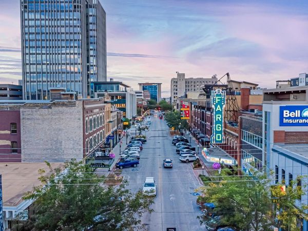 319 Broadway N, Unit 305, Fargo, ND 58102