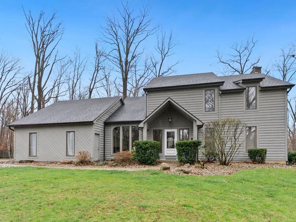 1927 S Hadley Road, Fort Wayne, IN 46804