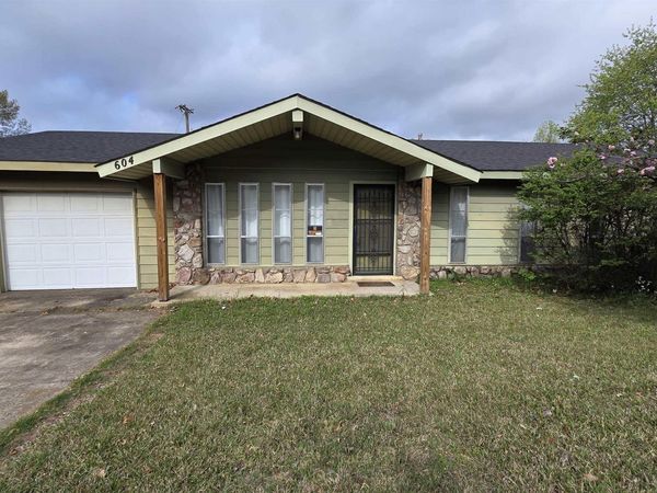 604 N James St Street , Jacksonville, AR 72076