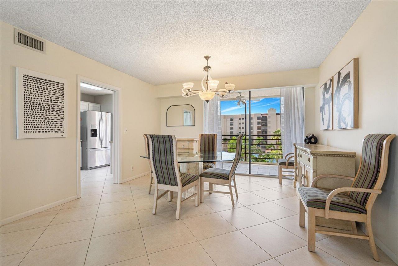 7564 Regency Lake Drive, Unit 502, Boca Raton, FL 33433 Photo