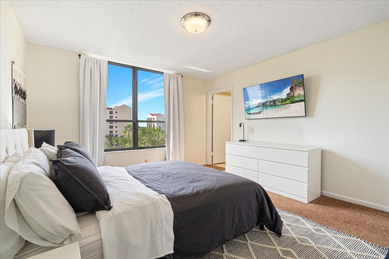 7564 Regency Lake Drive, Unit 502, Boca Raton, FL 33433 Photo