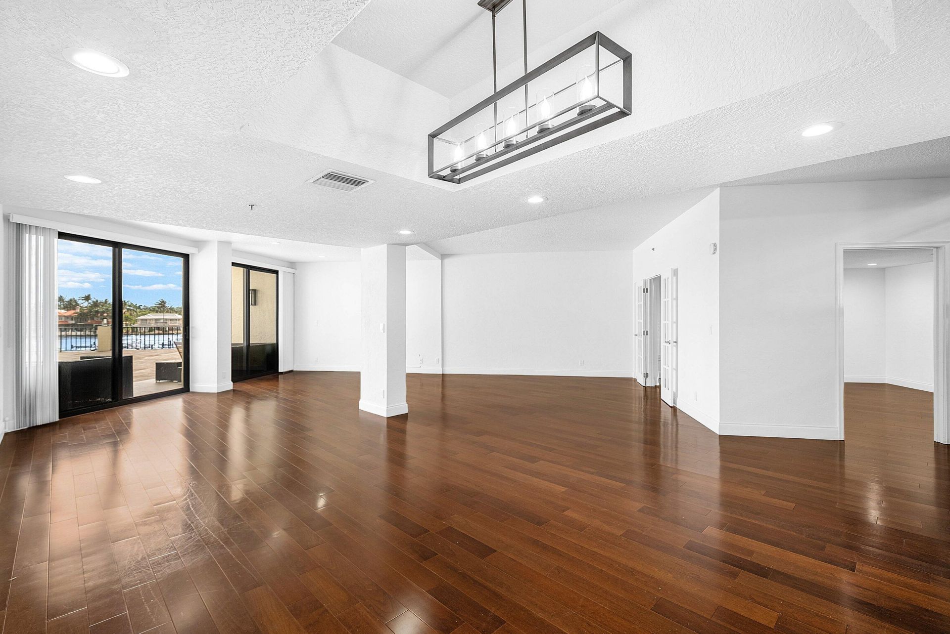 1035 S Federal Highway, Unit 213, Delray Beach, FL 33483 Photo