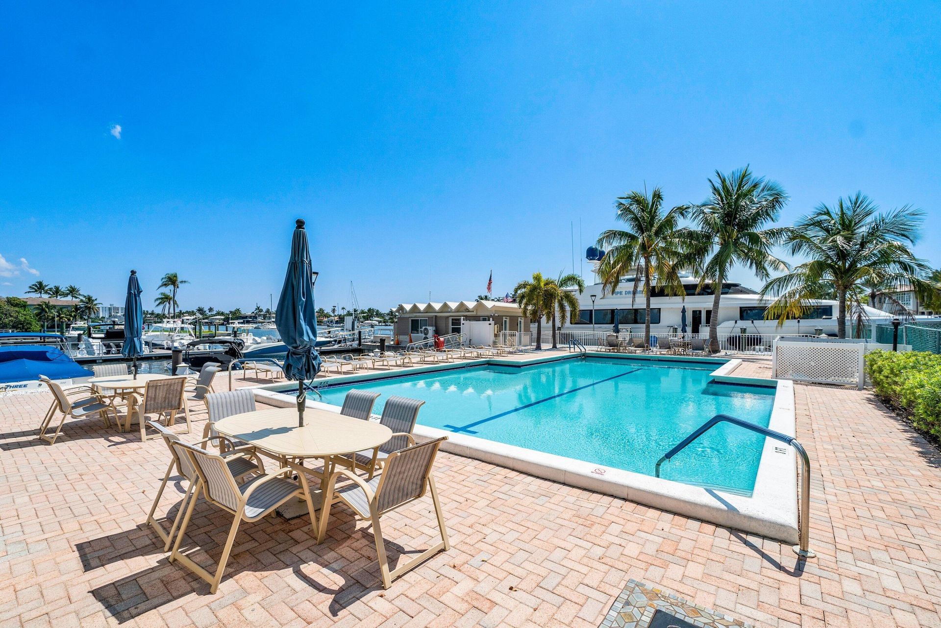 1035 S Federal Highway, Unit 213, Delray Beach, FL 33483 Photo