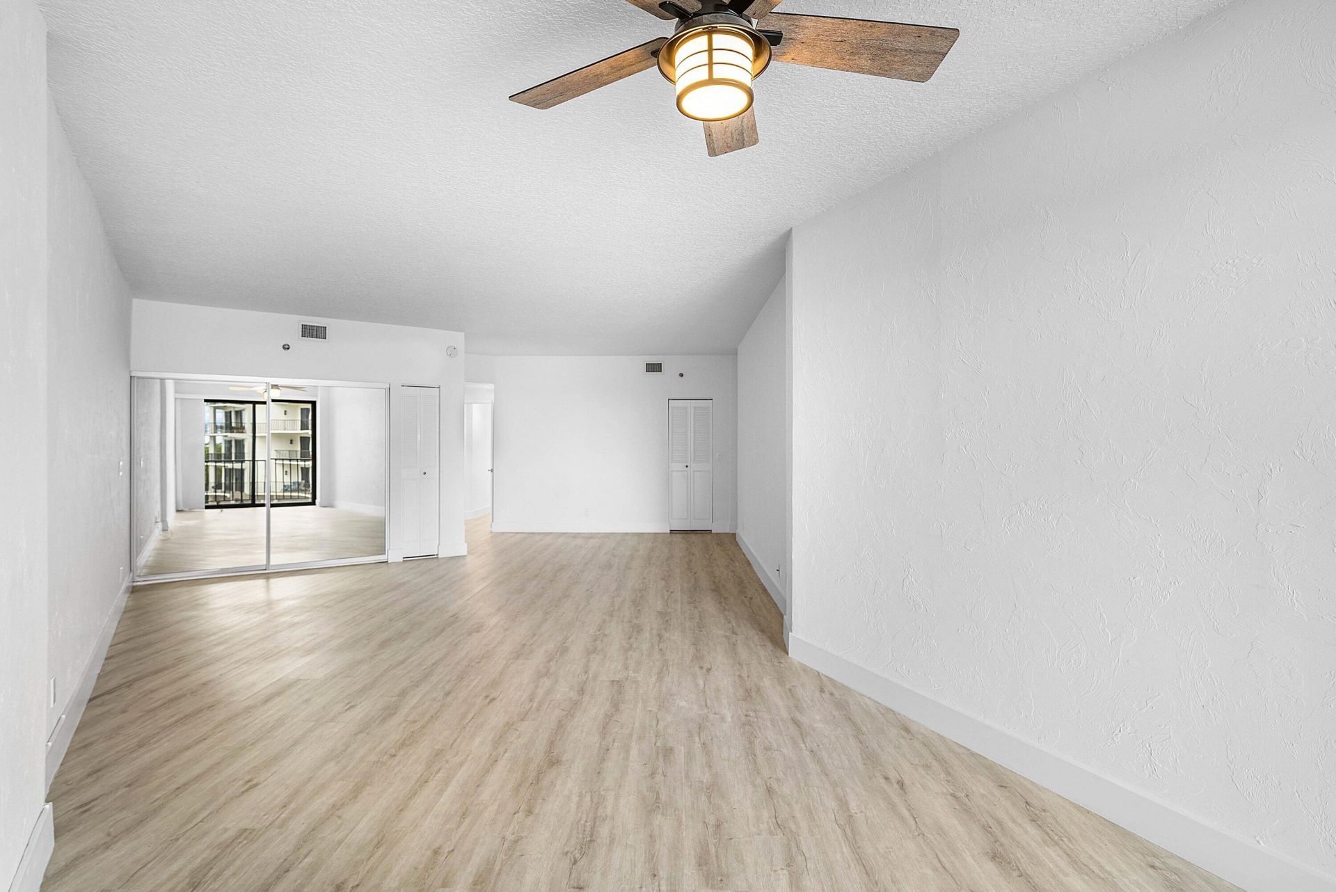 1035 S Federal Highway, Unit 213, Delray Beach, FL 33483 Photo