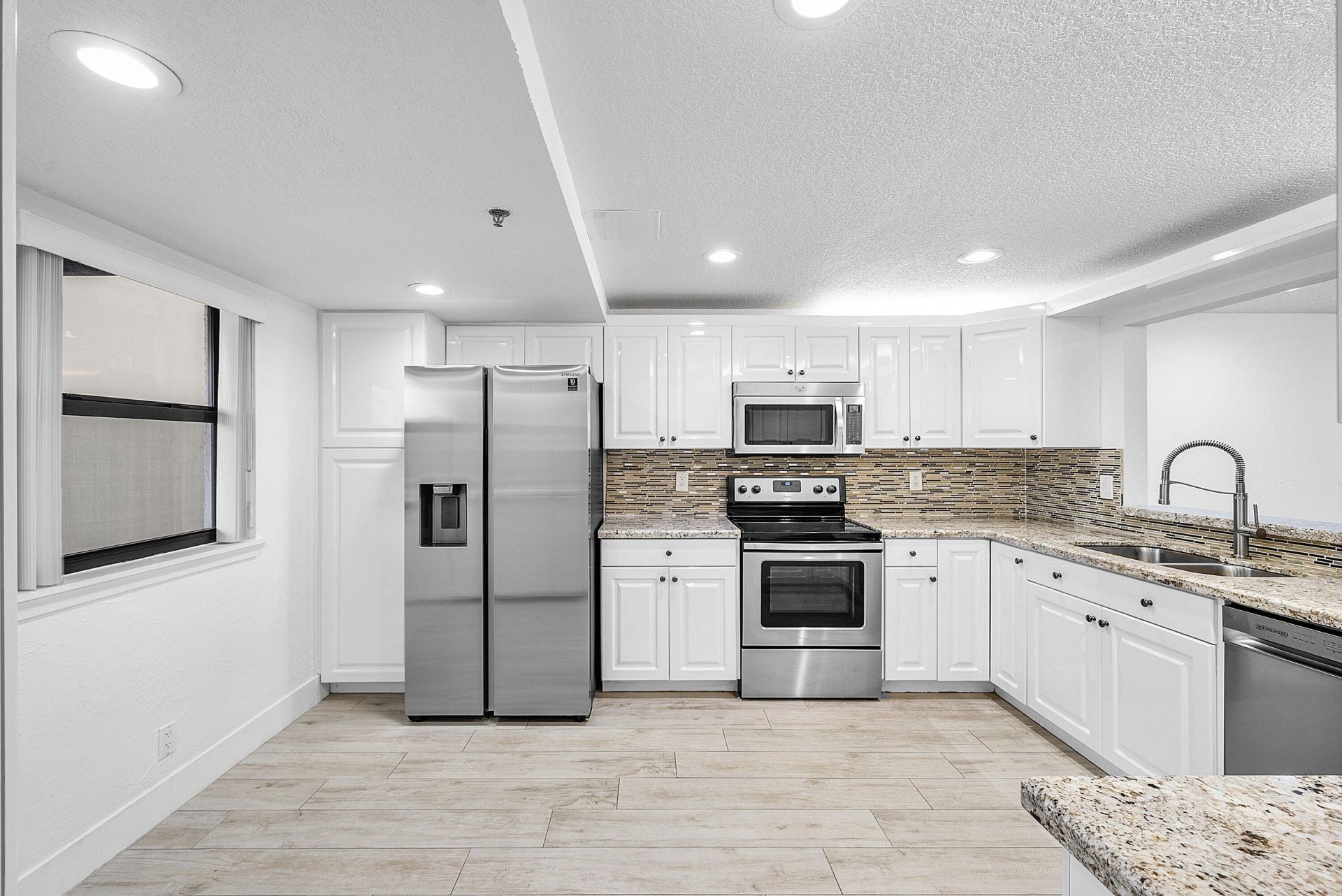 1035 S Federal Highway, Unit 213, Delray Beach, FL 33483 Photo