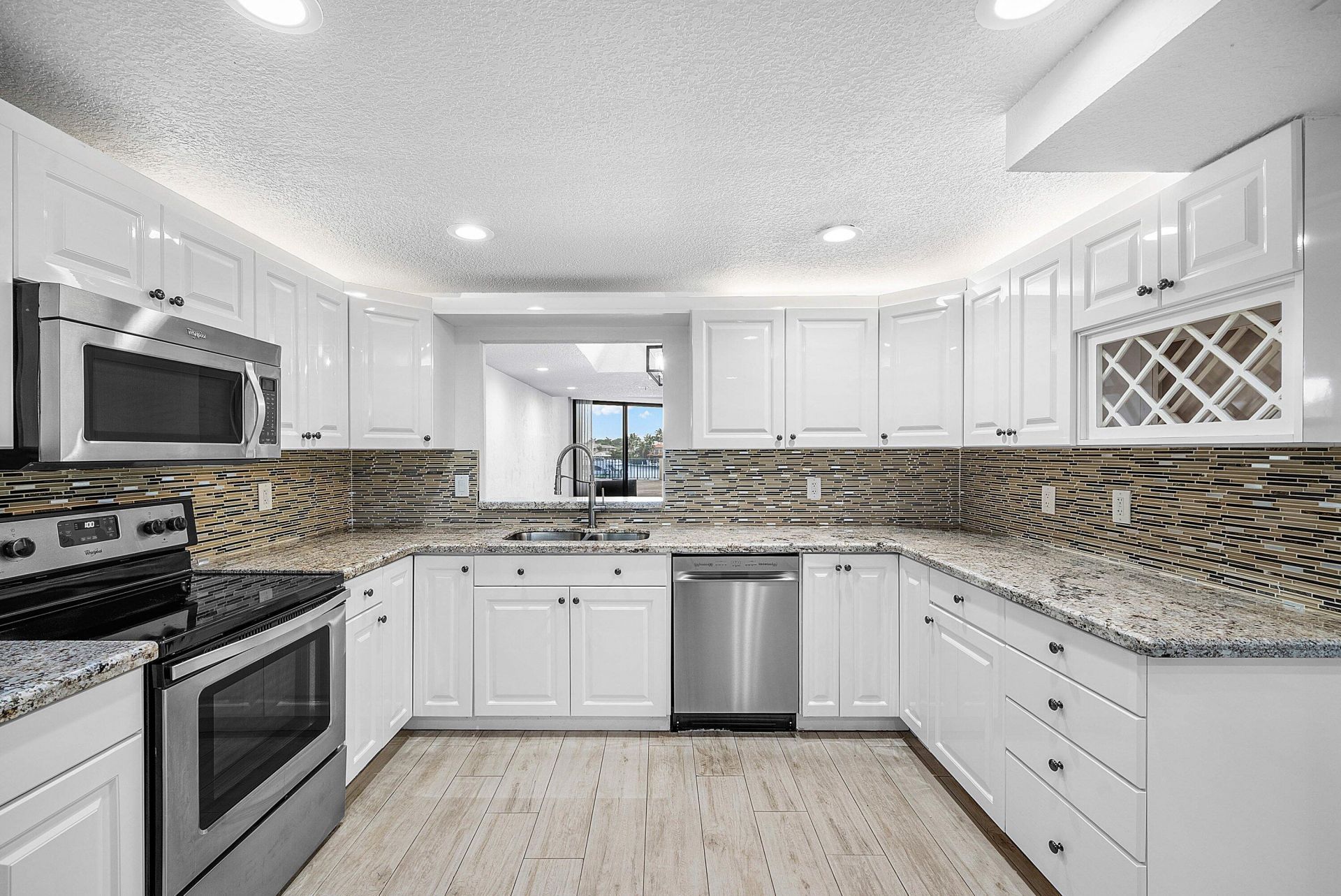 1035 S Federal Highway, Unit 213, Delray Beach, FL 33483 Photo