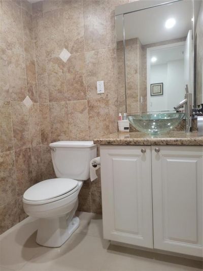 19370 Collins Avenue, Unit 809, Sunny Isles Beach, FL 33160 Photo